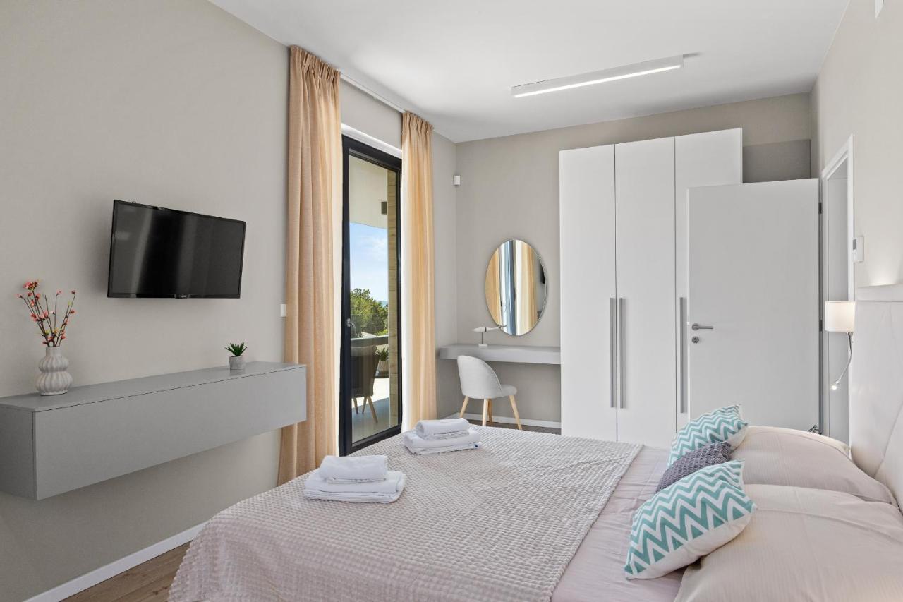 Villa Moon Near The Sea Fažana Екстериор снимка